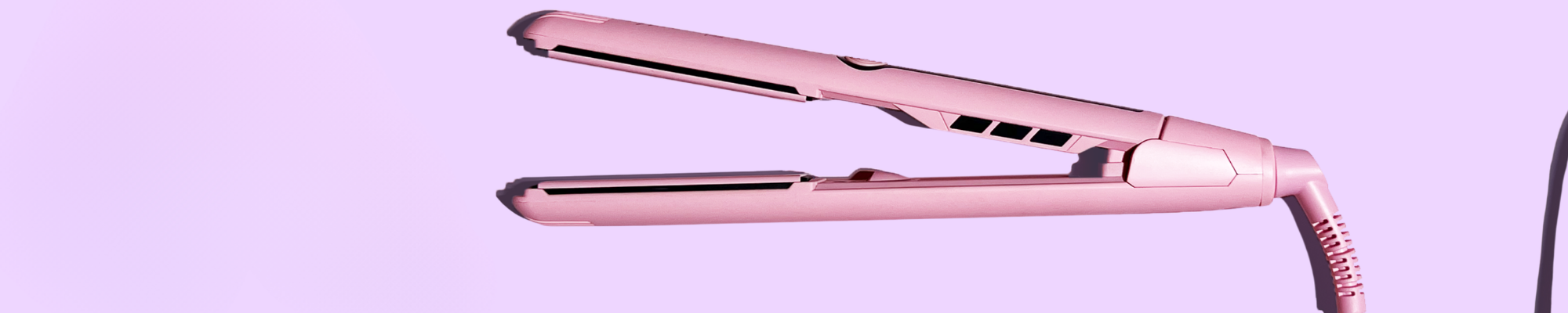 How to Get a Glass Hair Finish With a Straightener